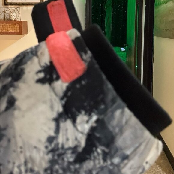 Hurley Youth Snowboard Jacket - Picture 5 of 6